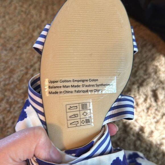 Cabi | Tied Up Stripe Floral Wrap Sandal | 10 M - Picture 7 of 9